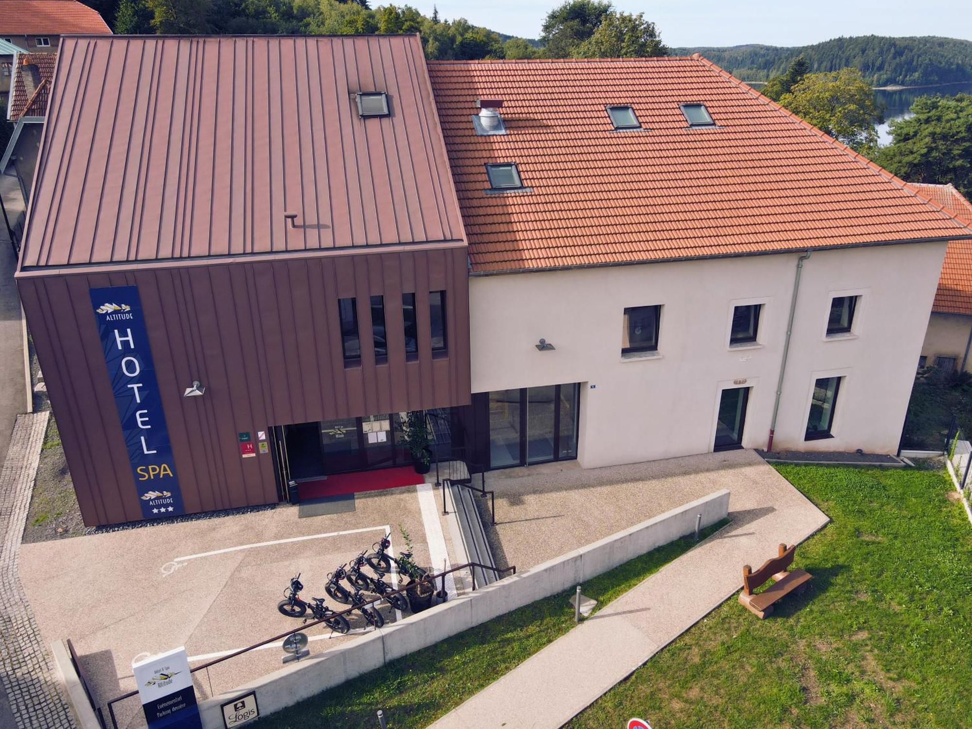 Logis Hotel Altitude Et Spa Pierre-Percée Buitenkant foto